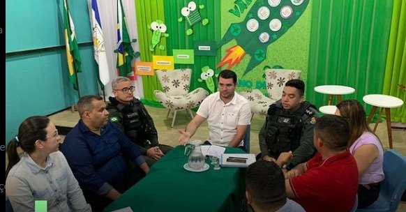 Captura da Web_11-4-2023_192139_www.instagram.com