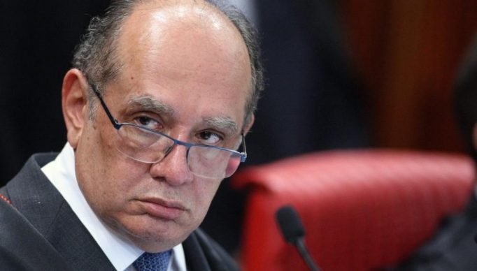 248d32e2a3179e1f60f44f8c5ca30579