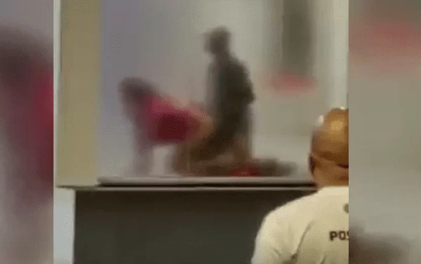 Casal-Franciso-Morato-Banco-Sexo-1-600x376