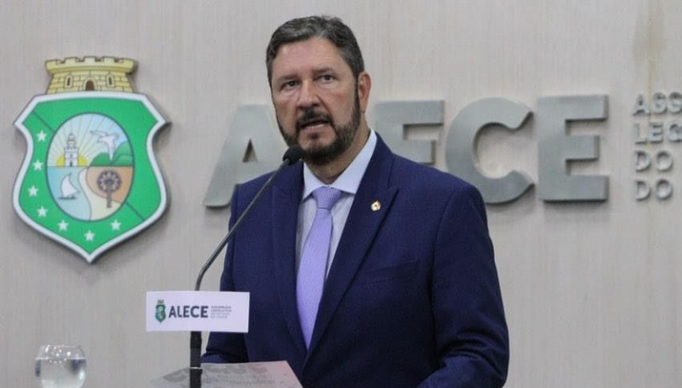 Screenshot 2023-05-04 at 18-58-29 romeu aldigueri - Pesquisa Google