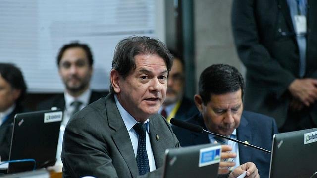 cid gomes senadooo (1)