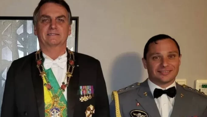 jair-bolsonaro-e-mauro-cesar-barbosa-cid