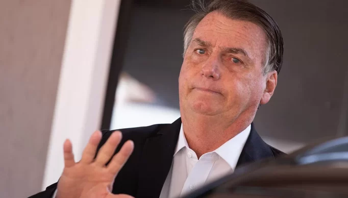 030523-BE-Polícia-Federal-faz-busca-e-apreensão-na-casa-de-Bolsonaro_-31