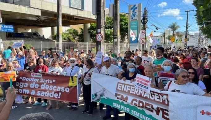 1_piso_da_enfermagem-22433796