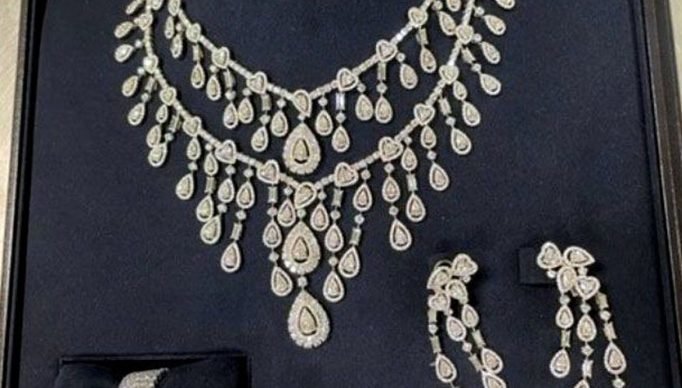 xr:d:DAFcO3WjwTE:2,j:147342569,t:23030411