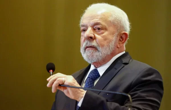 300523VS_Lula-Itamaraty_033-600x400