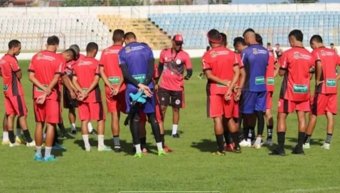 340520604_754435019719057_6808458535404996704_n-1024x702