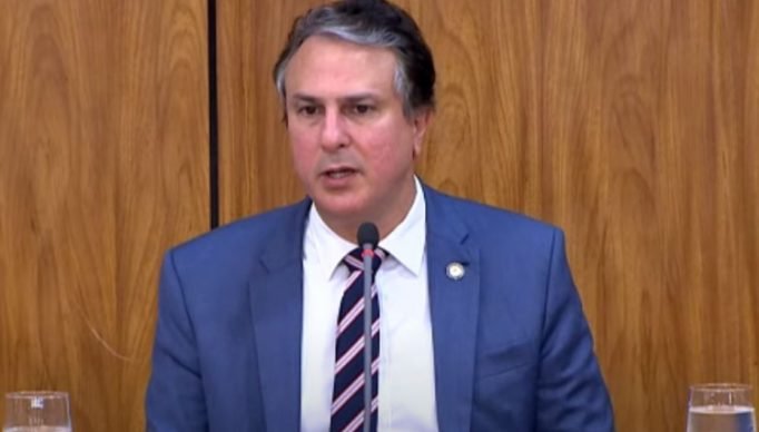 camilo-santana-ministerio-da-educacao-coletiva-de-imprensa-reproducao-tv-brasil-750x450