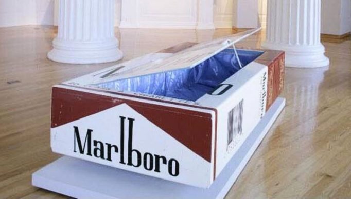 funeraria_faz_caixoes_criativos-22217846