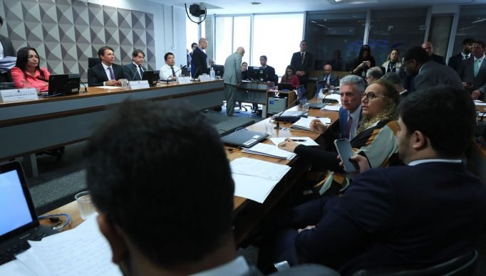 Brasília (DF) 13/06/2023 Comissão Parlamentar Mista de Inquérito (CPMI) do 8 de janeiro durante sessão para analisar e votar 285 requerimentos. Foto Lula Marques/ Agência Brasil.