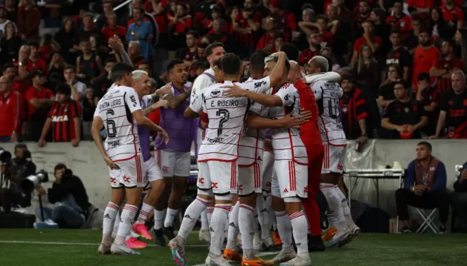 103643441-curitiba-pr-12-07-2023-futebol-copa-do-brasil-2023-athletico-pr-flamengo-partida-en