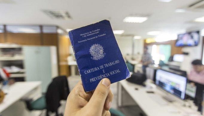 160105_CARTEIRA-DE-TRABALHO_TS1628-2048x1365