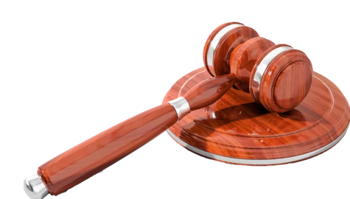 1_justica_foto_holger_grybsch_pixabay-21104832