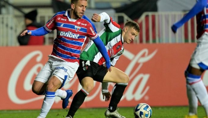 1_lucas_sasha_fortaleza_jogo_palestino_sul_americana-22429138