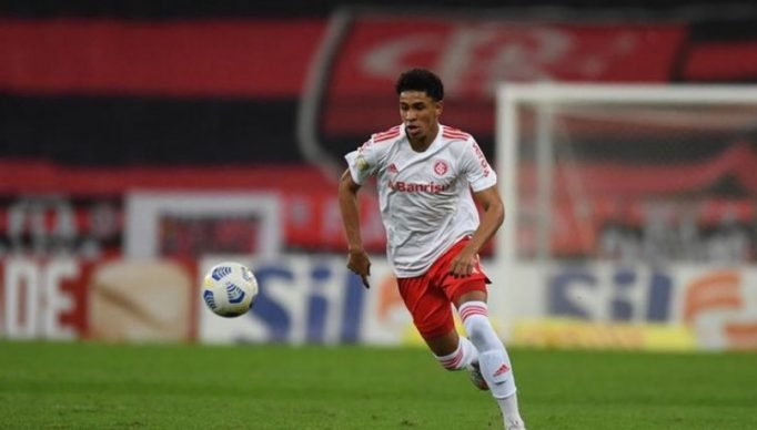 1_paulo_victor_internacional_ceara_mercado_bola-22549314