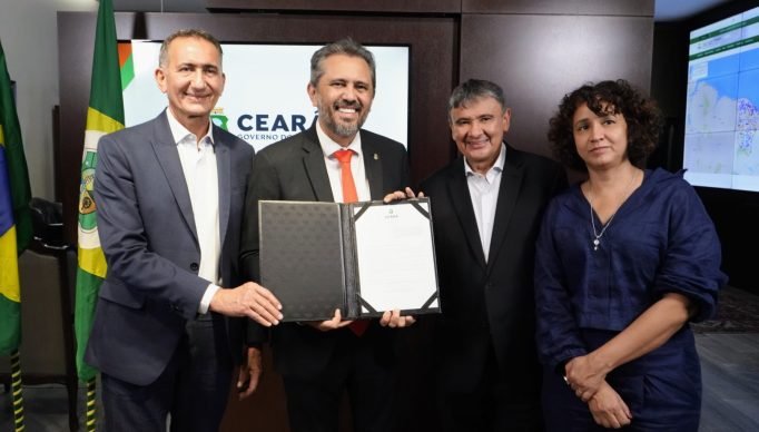 230710_GOV-ASSINA-10-VAGAS-RESERVAS-CADUNICO_CG3205_5