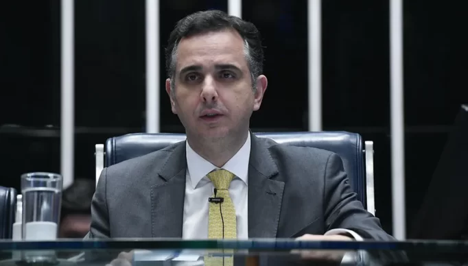 52992013081-6de86bdc02-c