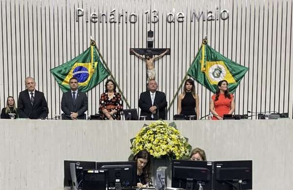 HOMENAGEM-HGF-ALECE-3-600x450-1