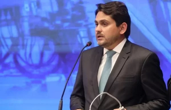 Juscelino-Filho-3-600x400