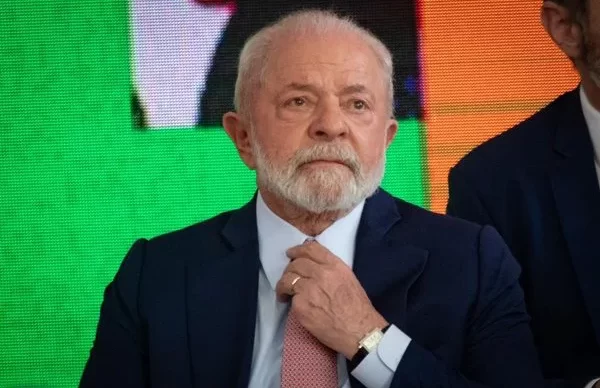 Lula-minha-casa-minha-vida-2-600x400