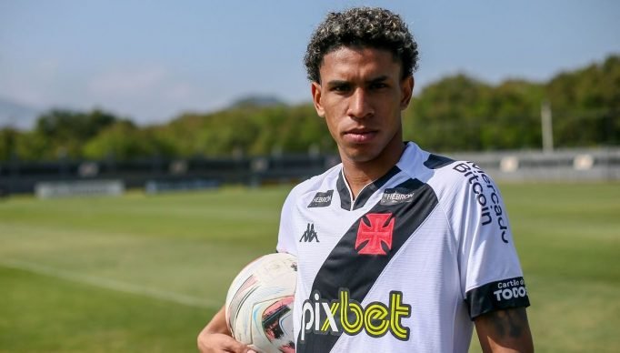 Paulo-Victor