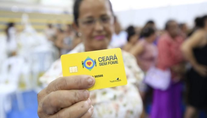 ce4d02f2-ef21-4c8c-bfd6-e915d044ae00