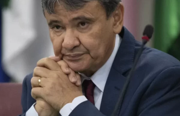 ministro-do-Desenvolvimento-e-Assistência-Social-Família-e-Combate-à-Fome-Wellington-Dias-apresenta-à-imprensa-os-detalhes-da-reformulação-do-Bolsa-Família-20234-600x400