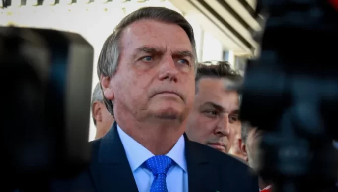 silvineivasques-cpi-8dejaneiro-flaviobolsonaro-eduardobolsonaro-9-scaled-e1687392251655-848x477-1-780x470