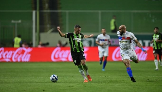 1_martinez_ze_welison_america_mg_fortaleza_jogo_sul_americana-23159281