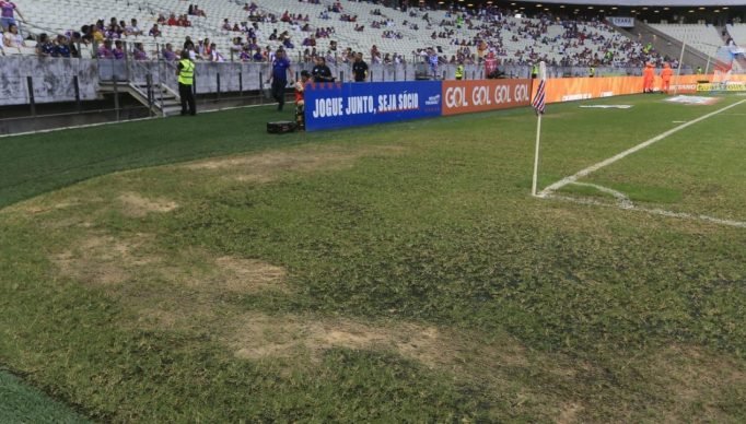 Arena-Castel-o-gramado