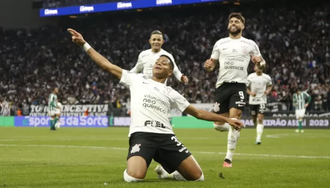 GettyImages-1612596372-e1691960307325