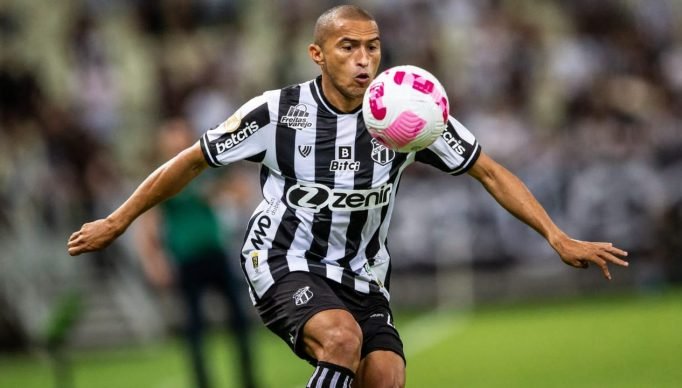 Nino-Paraibadas9d2sa