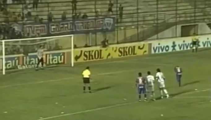 Rinaldo-Fortaleza-Gremio-2006