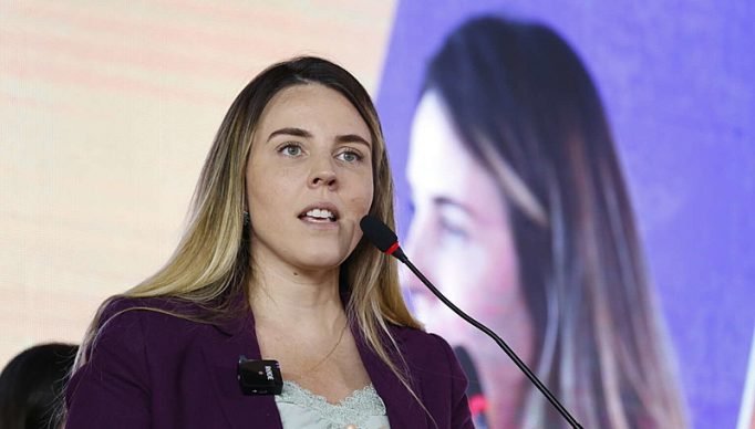 ENCONTRO DIA INTERNACIONAL DA MULHER NO PALACIO DA ABOLICAO COM A PRESENCA DA VICE-GOVERNADORA DO ESTADO JADE ROMERO E DA PRIMEIRA DAMA LIA DE FREITAS
FOTOS: TATIANA FORTES/ GOV. DO CEARA
TAGS:  DIA INTERNACIONAL DA MULHER, 8M, JADE ROMERO, LIA DE FREITAS