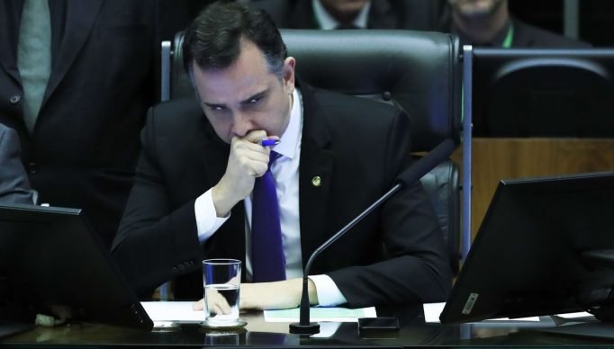 Brasília (DF) 26/04/2023 Presidente do Congresso, Rodrigo Pacheco, fez a leitura do requerimento que pede a instalação da CPI mista para investigar as invasões ocorridas em 8 de janeiro Foto Lula Marques/ Agência Brasil.