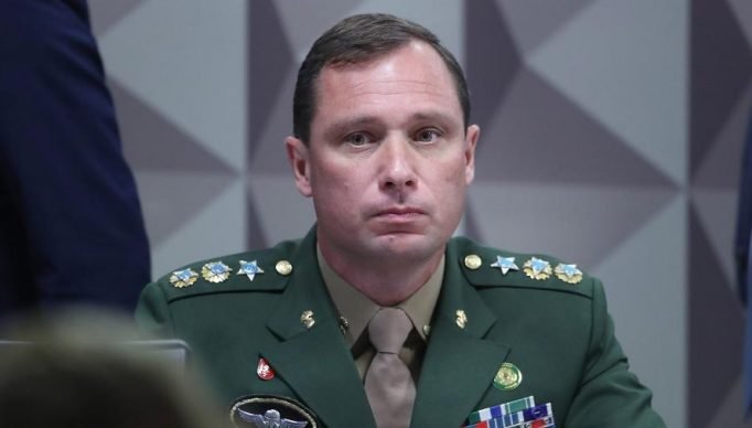 tenente-coronel-mauro-cid-ex-ajudante-de-ordens-de-jair-bolsonaro-em-depoimento-na-cpmi-do-8-de-janeiro-1689085109426_v2_900x506