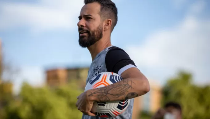 1_e___dsiviaat3yn-23568116