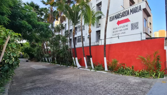 1_rua_interditada_entre_o_north_shopping_e_o_condominio_019-23405380