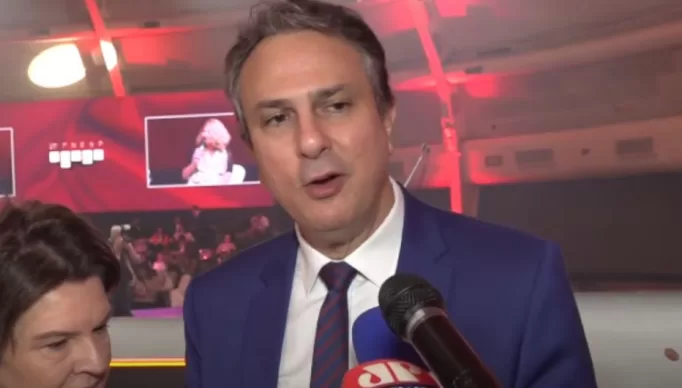 camilo-santana-mec-auxilio-estudantes-reproducao-jovem-pan-news-750x450