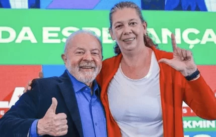 presidente-lula-e-ministra-do-esporte-ana-moser-1672338711364_v2_1280x813-1