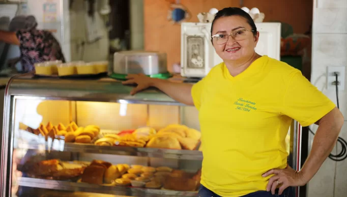GOVERNO DO ESTADO;CEARA DE ATITUDE; SEJUS; MULHER DETENTO; CURSOS SEJUS; ALIMENTACAO; LANCHE; SALGADOS; MARACANAU;©TIAGO STILLE/ GOV. DO CEARA