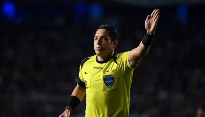 Jesus-Valenzuela-arbitro