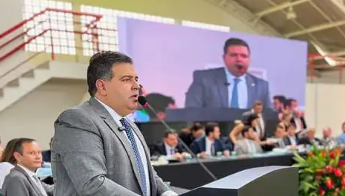 Screenshot 2023-10-29 at 08-48-17 Felipe Mota com projeto para implantação de drones no agronegócio cearense