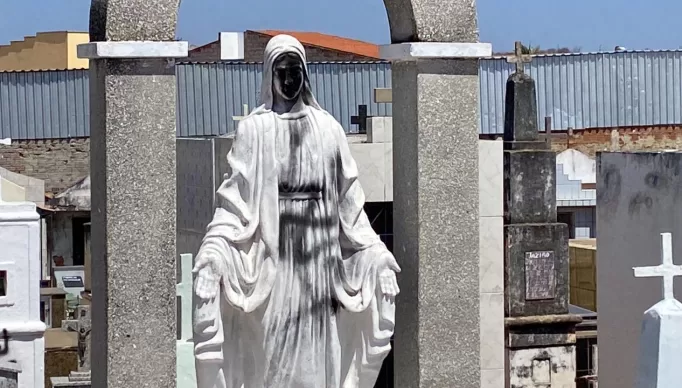 WhatsApp Image 2023-10-15 at 09.34.44 (1)