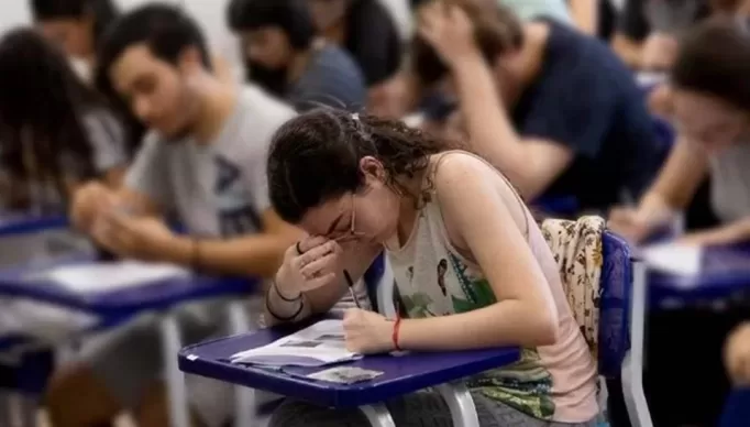 69d5192dd1b76a90698a7a788600a8b4