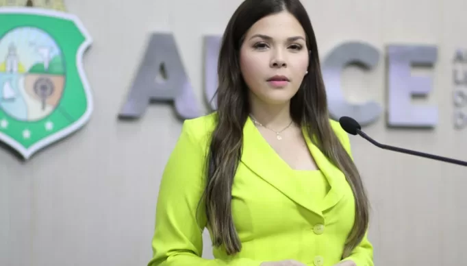 7D3559F8-ACB3-434B-A0EF-B4958A8065B1