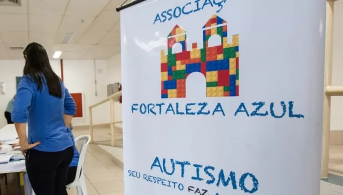 FORTALEZA AZUL AUTISMO (1)