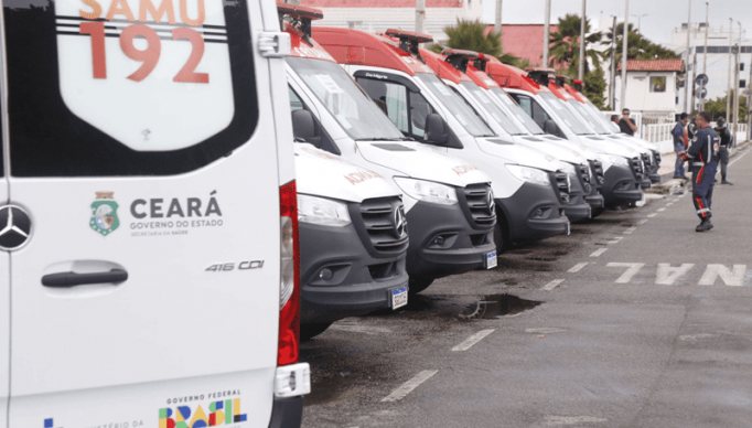 samu ambulancais png (1)