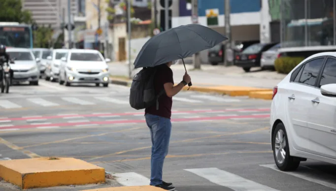 1_calor___em___fortaleza___1_-23611400