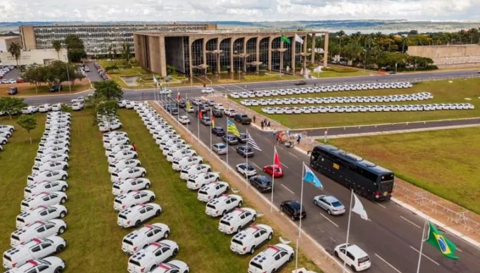 53dcdb22-f220-4a5e-86b1-b93f09a41e61